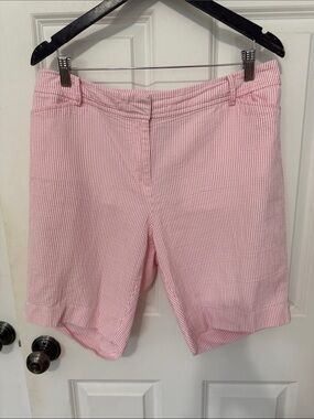Talbots Perfect Shorts size 14 white pink vertical striped Bermuda Shorts